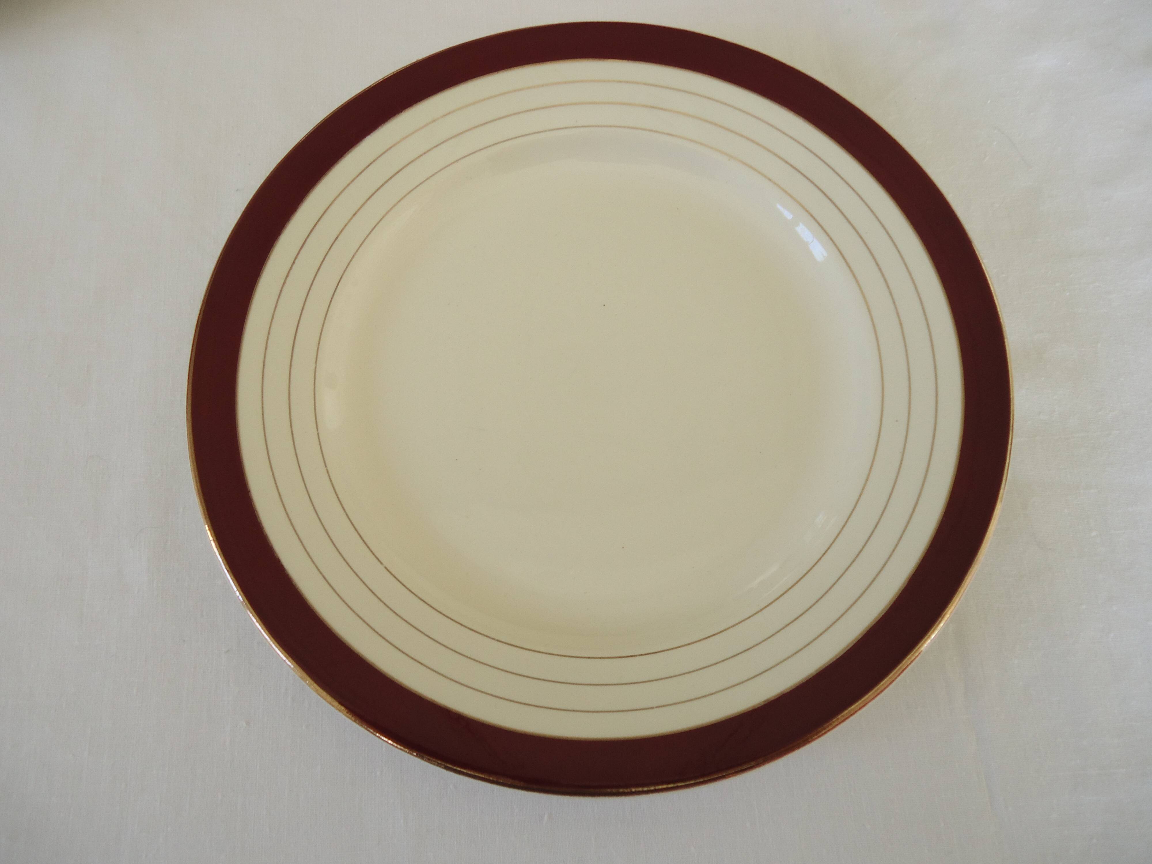 Digoin sarreguemines opaque porcelain dinner plates, pasteur pattern