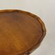 Table d'appoint sur pied vintage