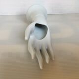 White hand vertical or horizontal soliflore ring