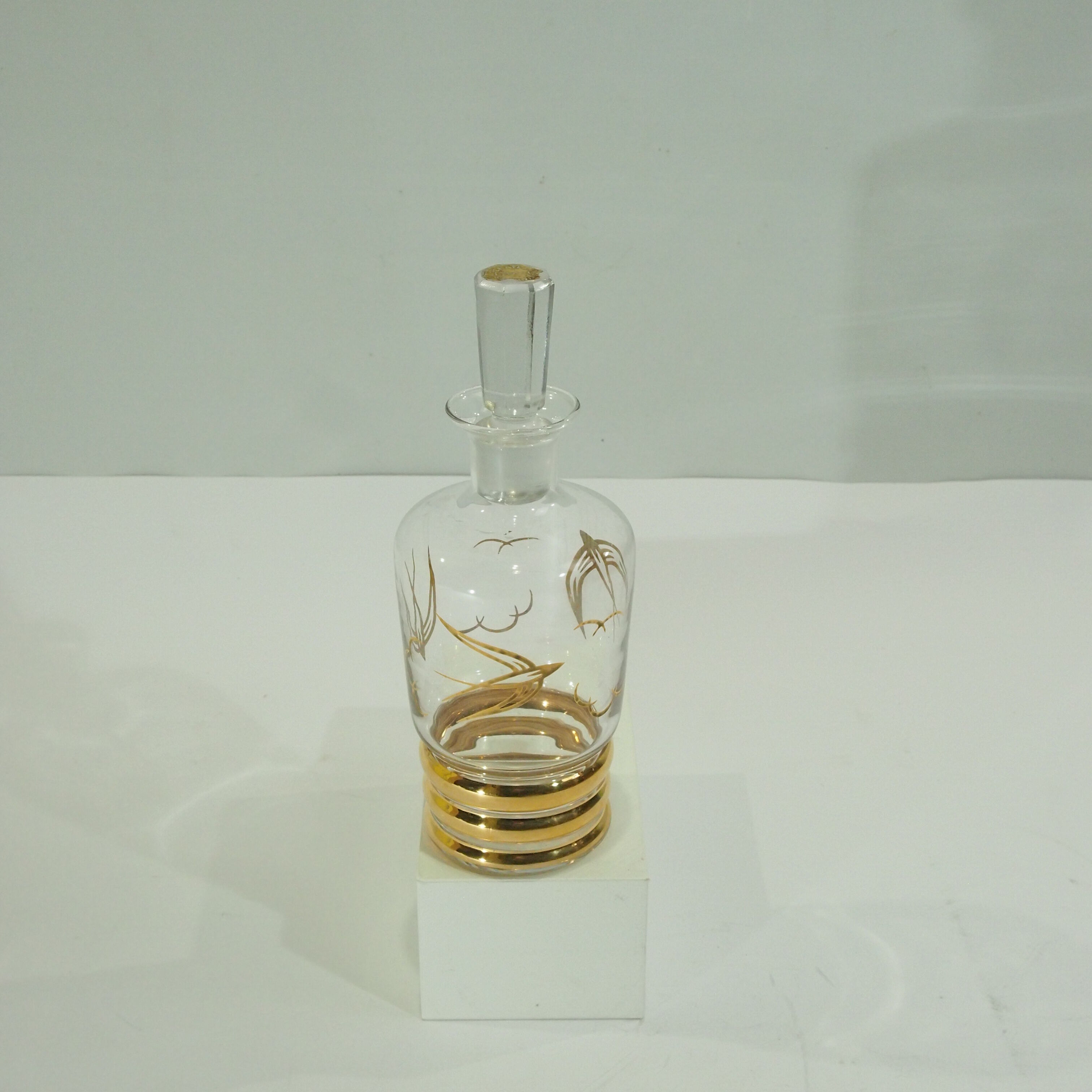 Crystal liqueur carafe Vanne le Chatel vintage