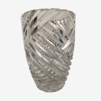 Vase en cristal taillé