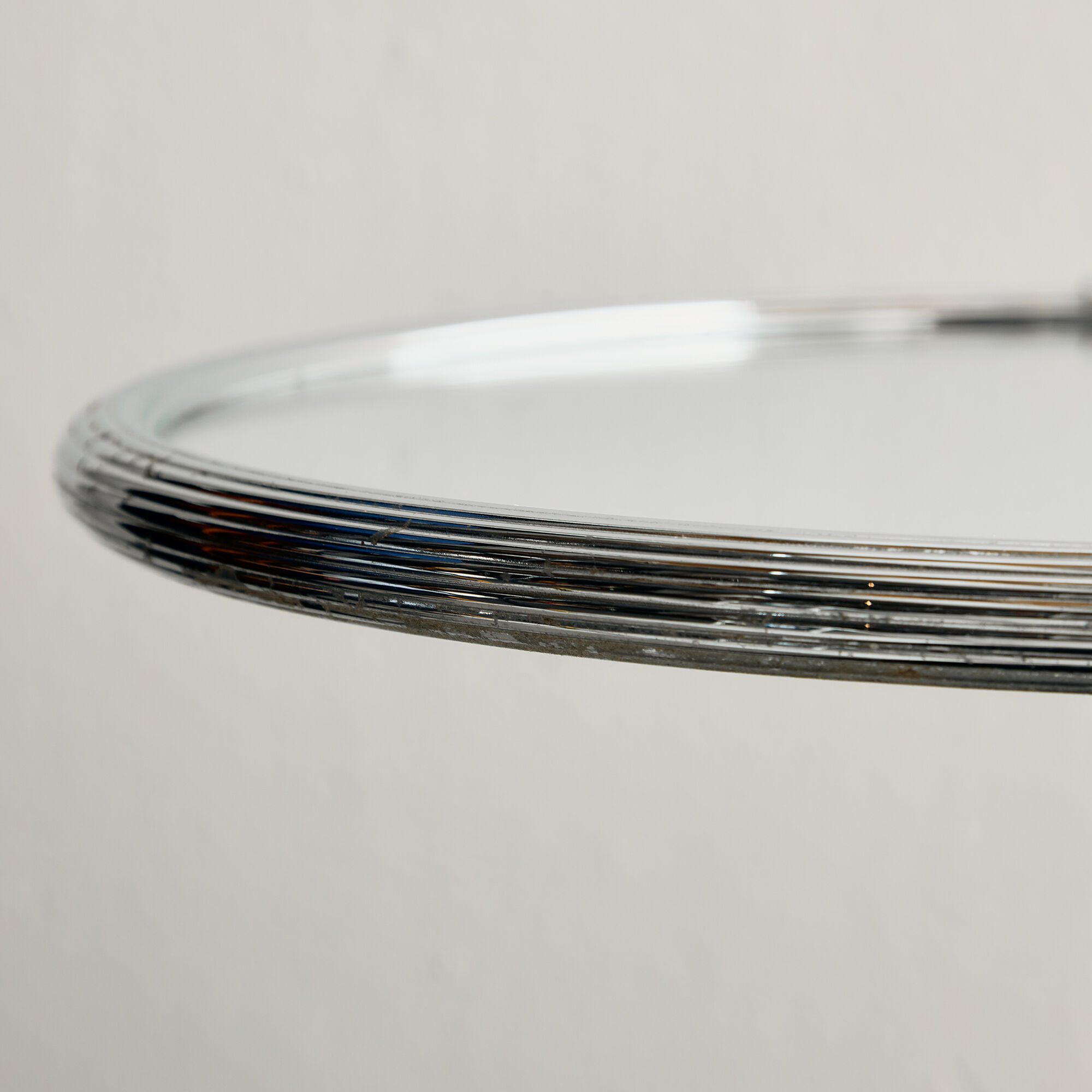 Miroir encadré de métal