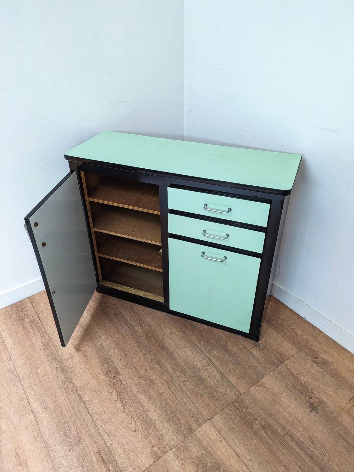 Vintage formica sideboard / kitchen bathroom storage unit