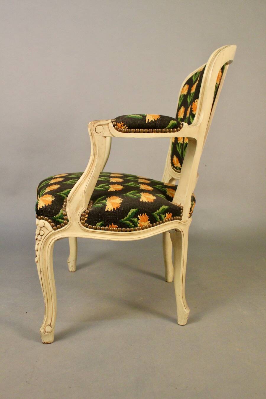 Pair of Cabriolet armchairs in Louis XV style