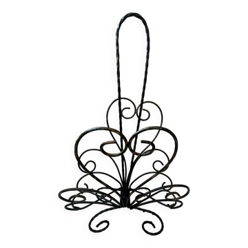 Wrought iron magazine rack