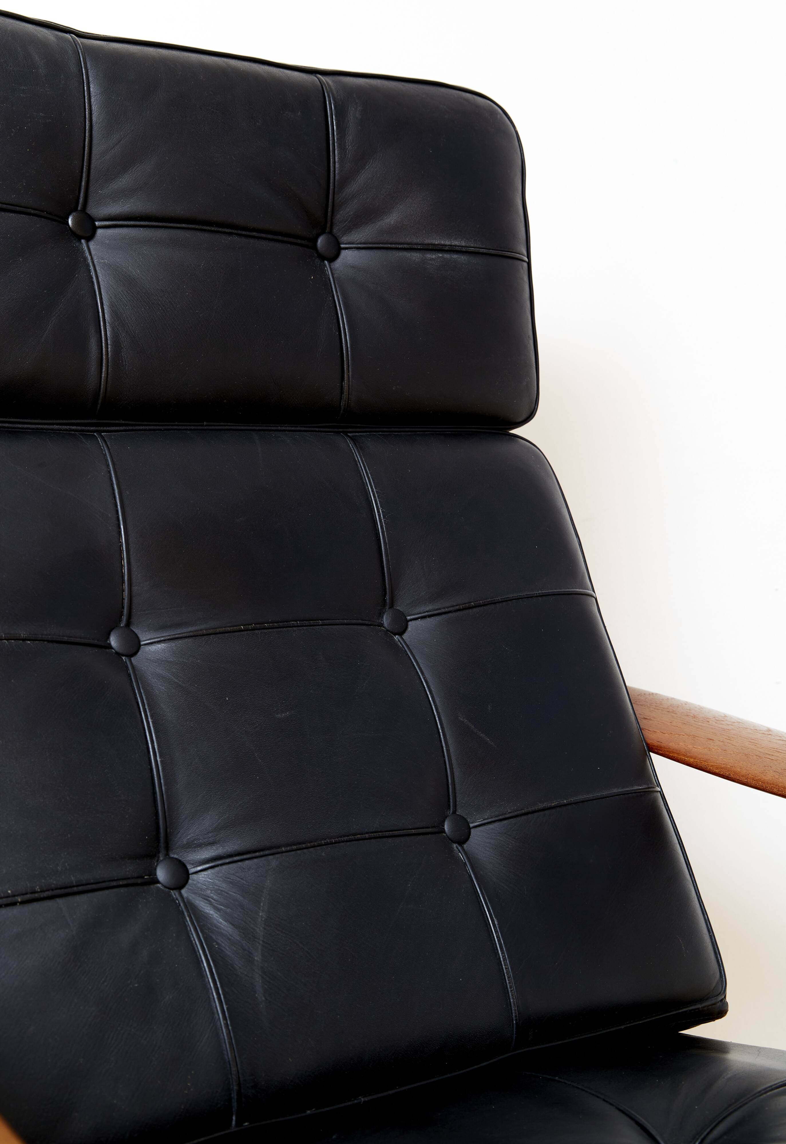 Arne Vodder Lounge Chair & Ottomane FD 164 for France & Søn