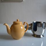 Insulated ceramic teapot with metal and felt 0.5 liters