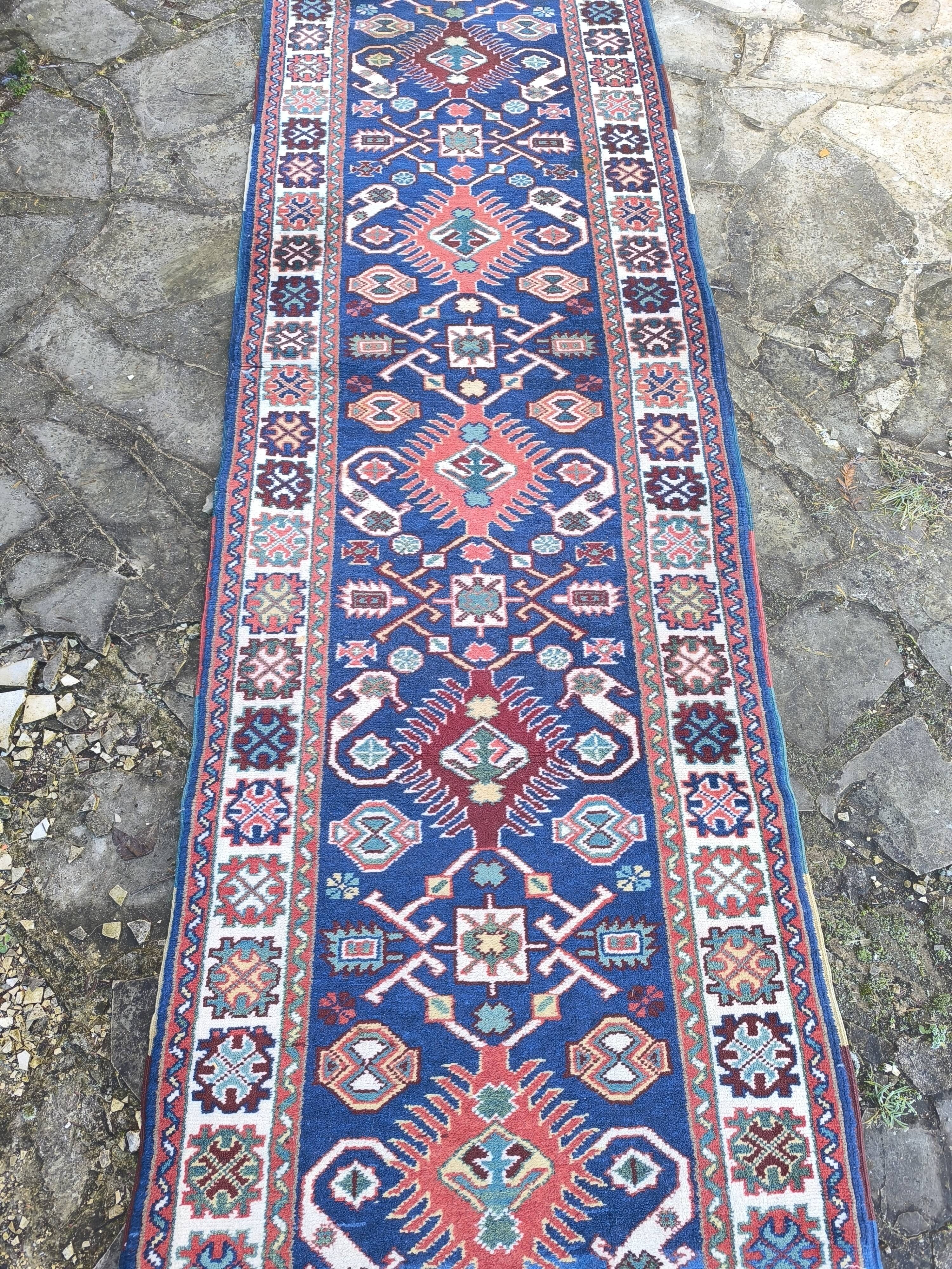 Runner rug