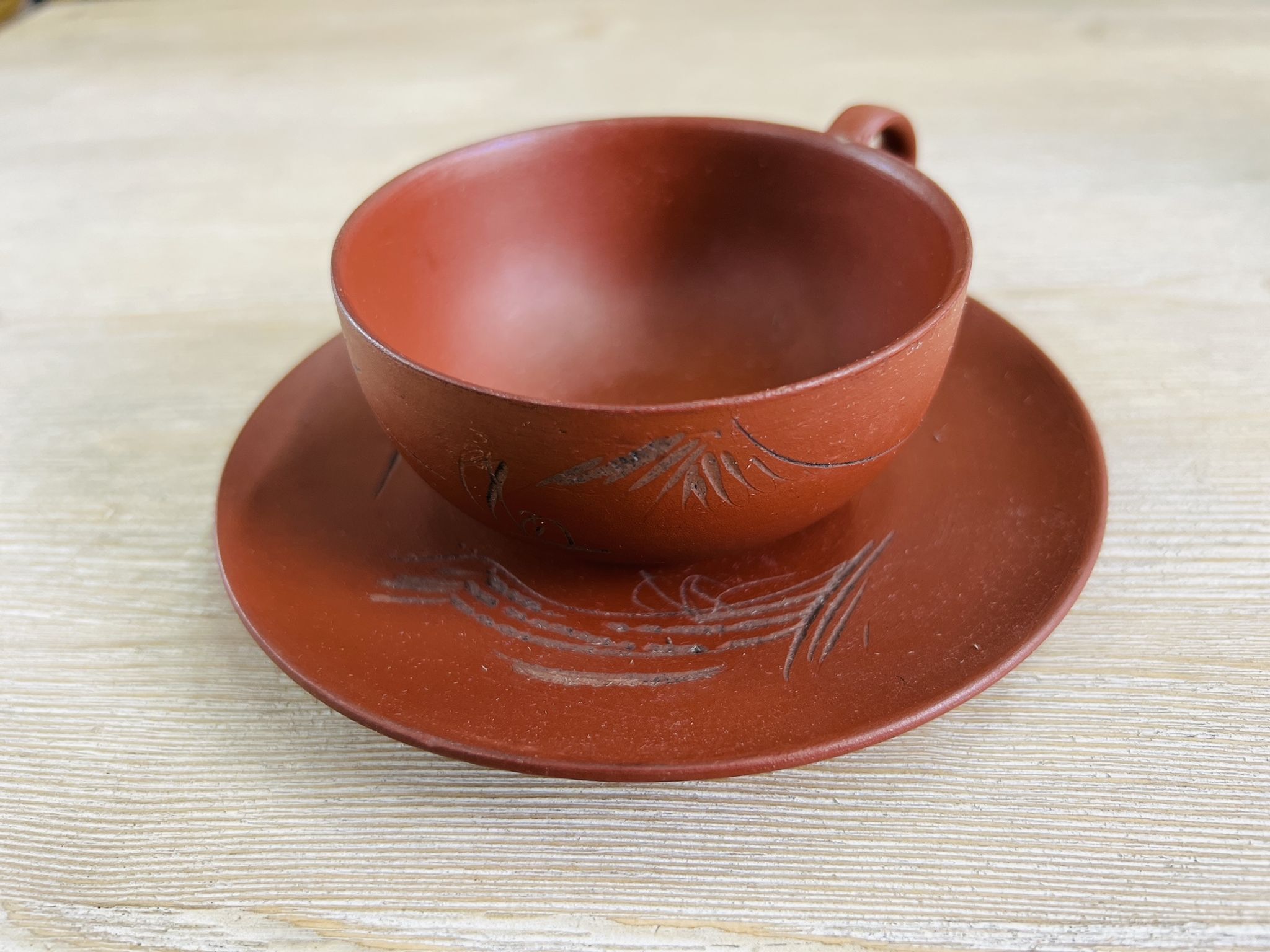 Set of 6 Cups and Japanese Terracotta Saucers