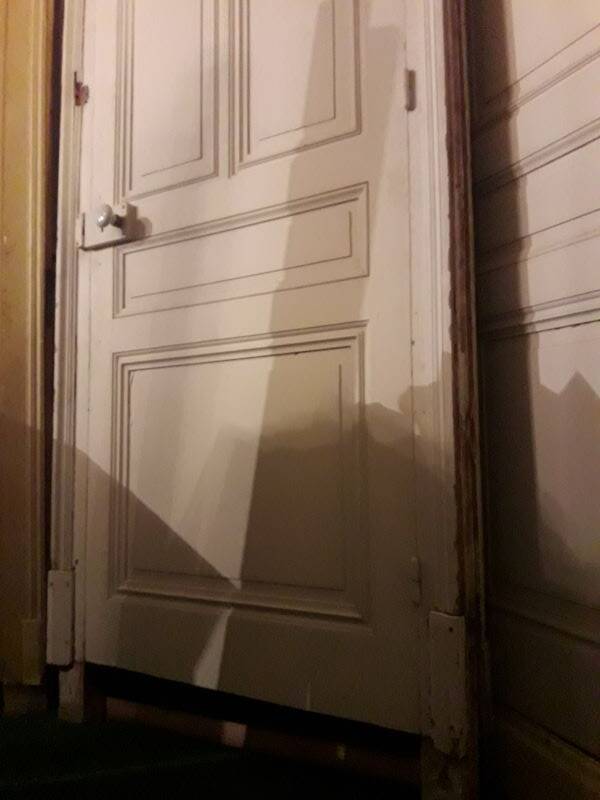 Haussmannian door 83x219 with old glazed transom frame 100x310 interior