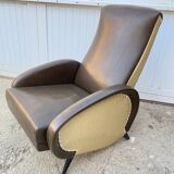 Vintage 50 faux leather reclining lounge chair with footrest