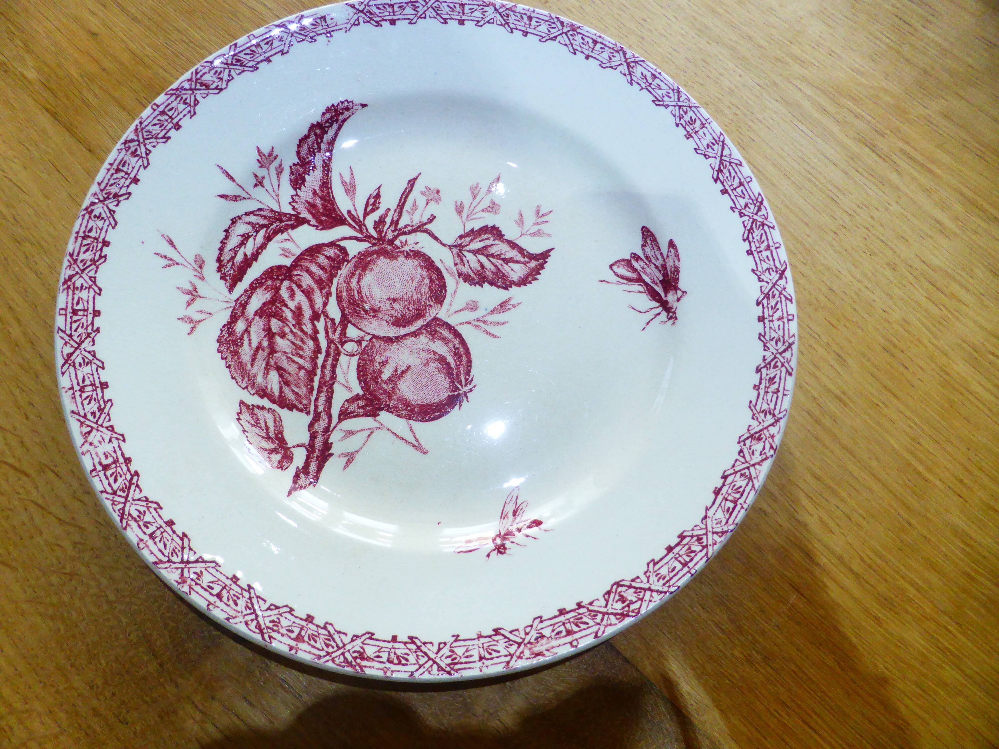 1 plate dessert in terre de fer from choisy le roi