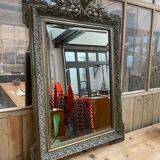 Beveled mirror late nineteenth century 84x122cm