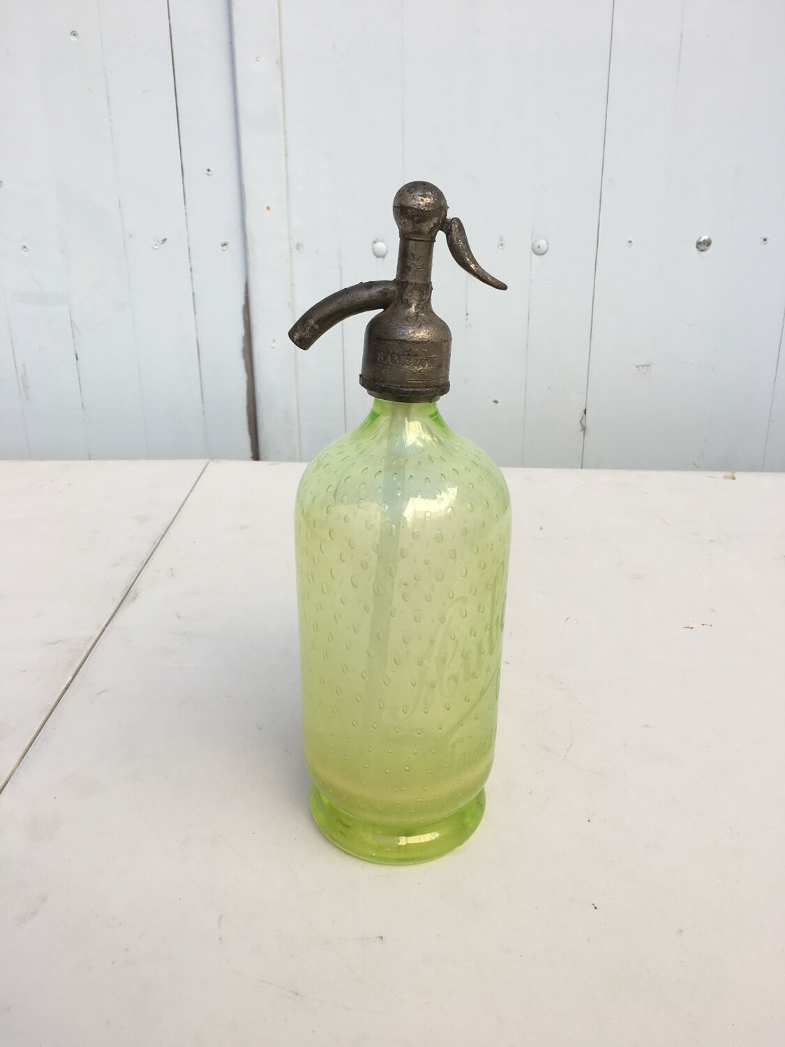 Siphon in Uraline art deco period
