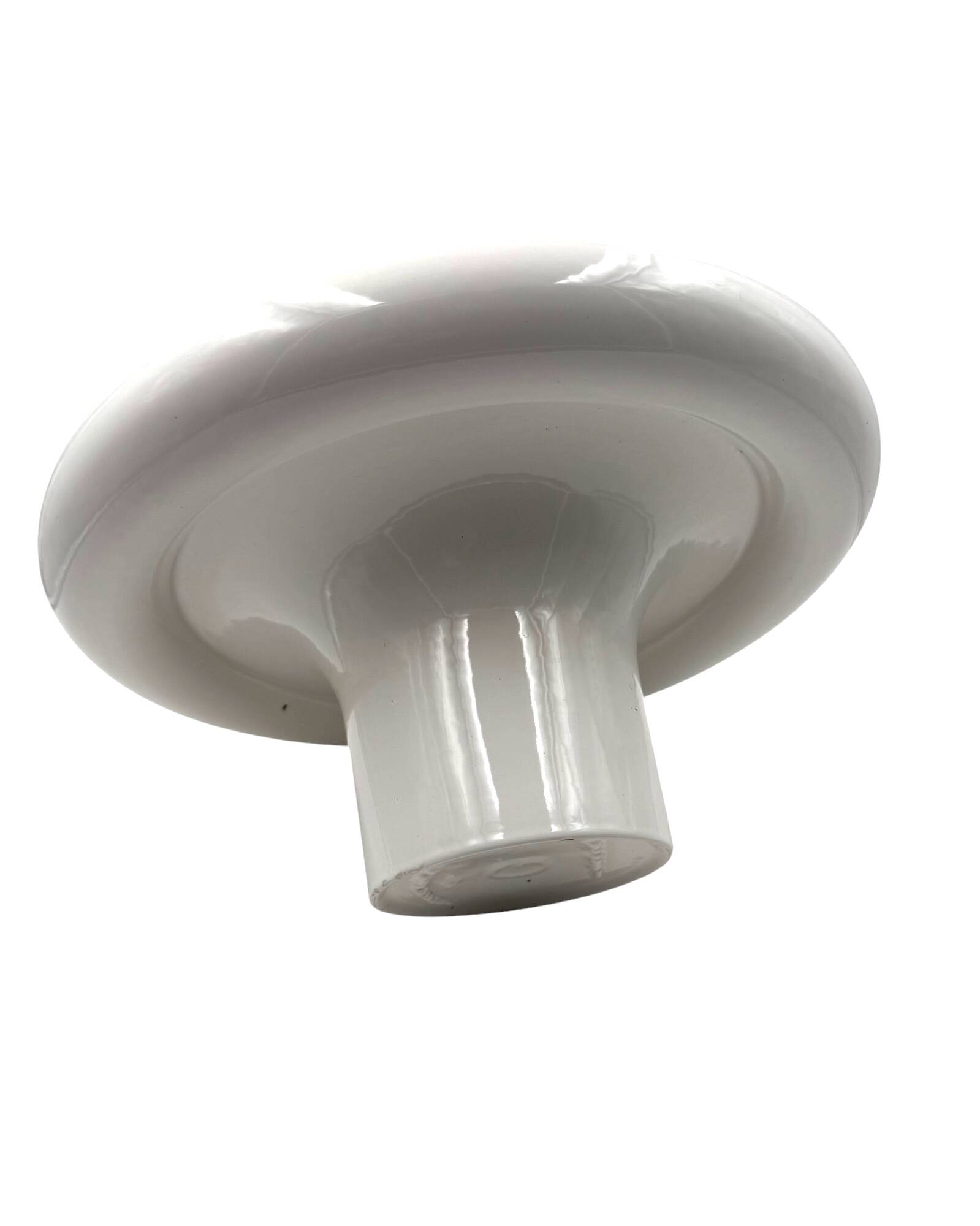 Roberto Arioli, vase en céramique blanche de l'ère spatiale, Gabbianelli Italie ca. 1970