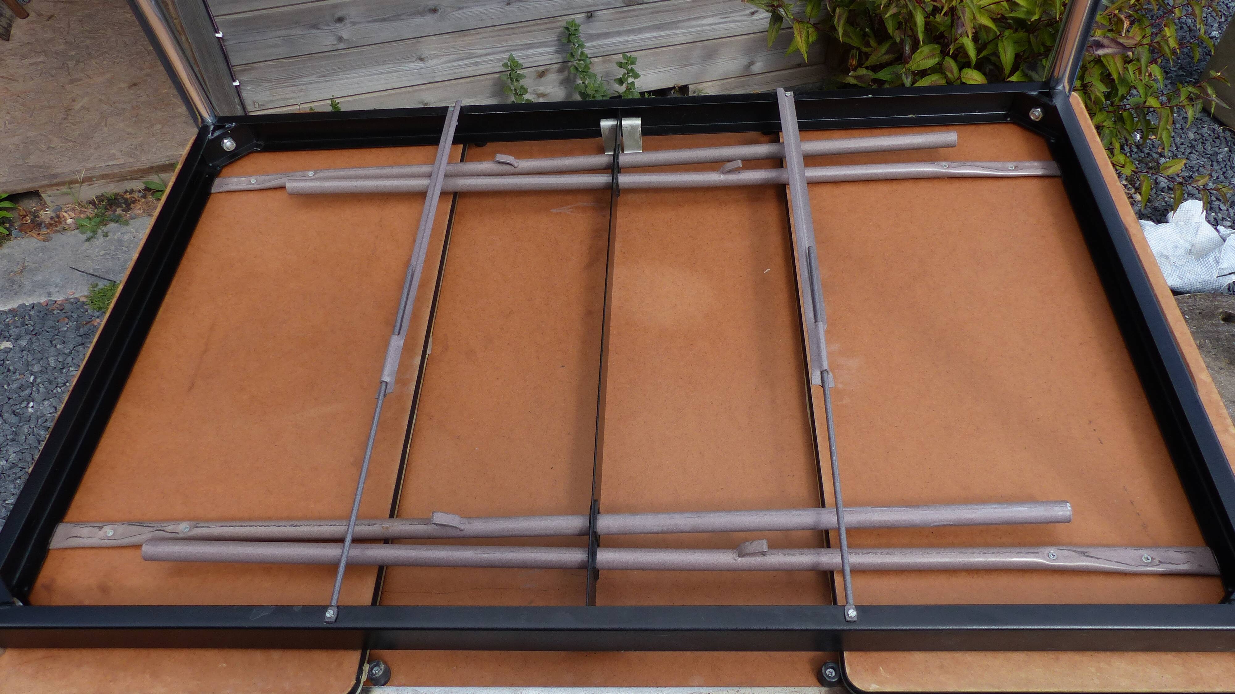 Kitchen table with extension cord