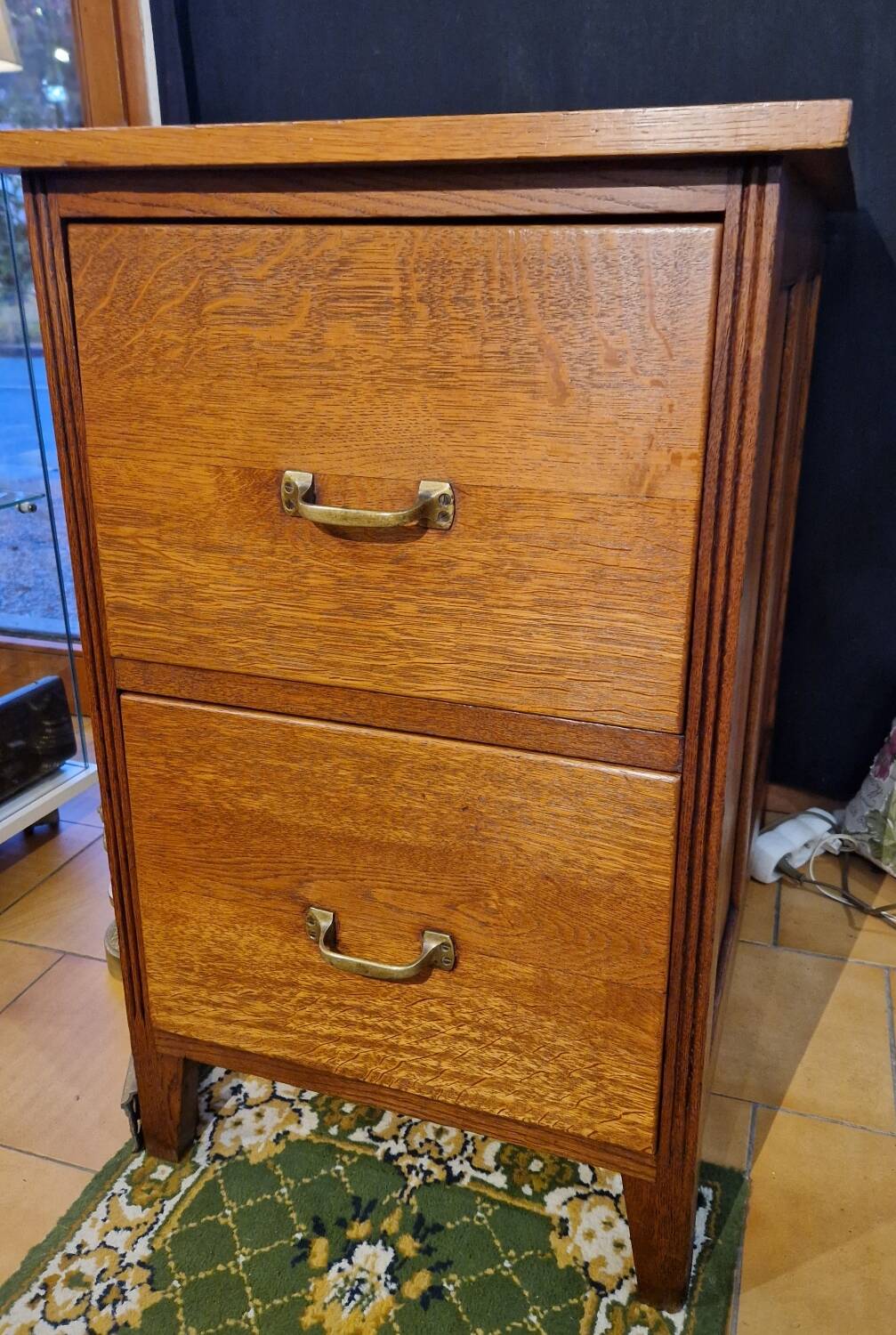 Architect's cabinet with 2 drawers