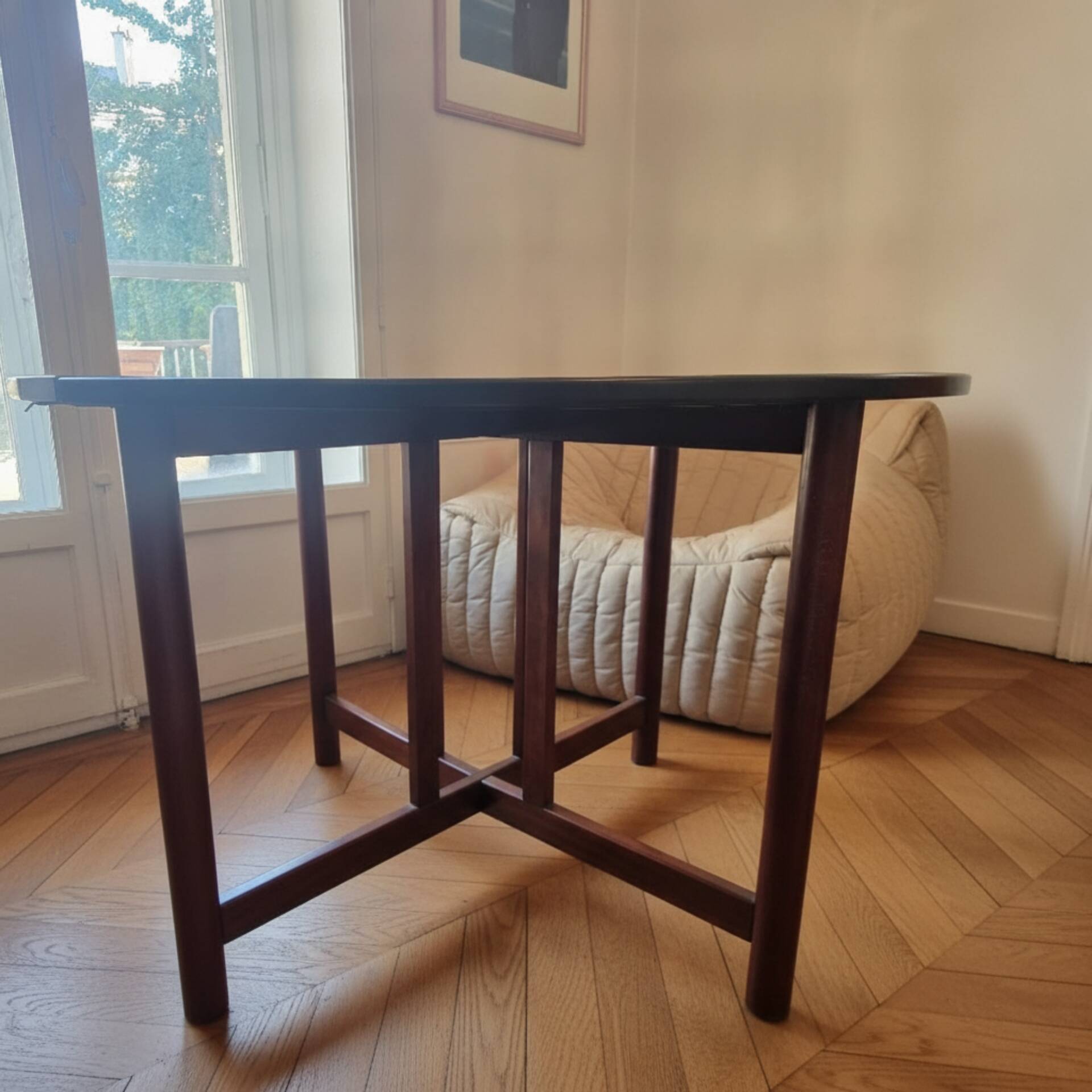 Extendable drop-leaf table for 2 to 5 people - vintage lacquered wood in black