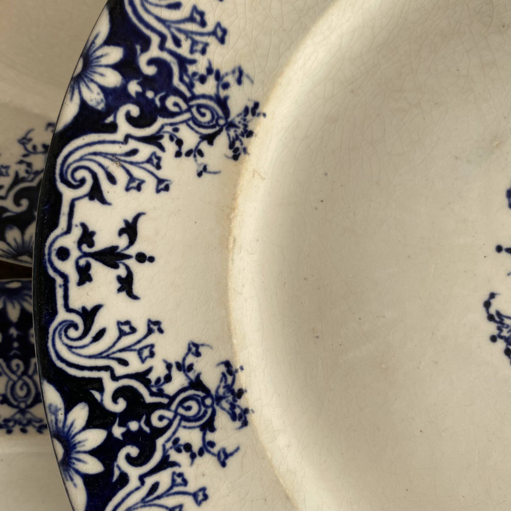 Flat ironstone plates "Rouen" Jules Vieillard Bordeaux