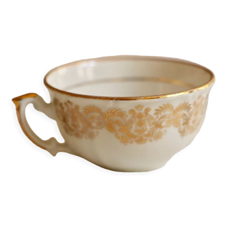 Tasse à café en porcelaine signée fernand desoulhières