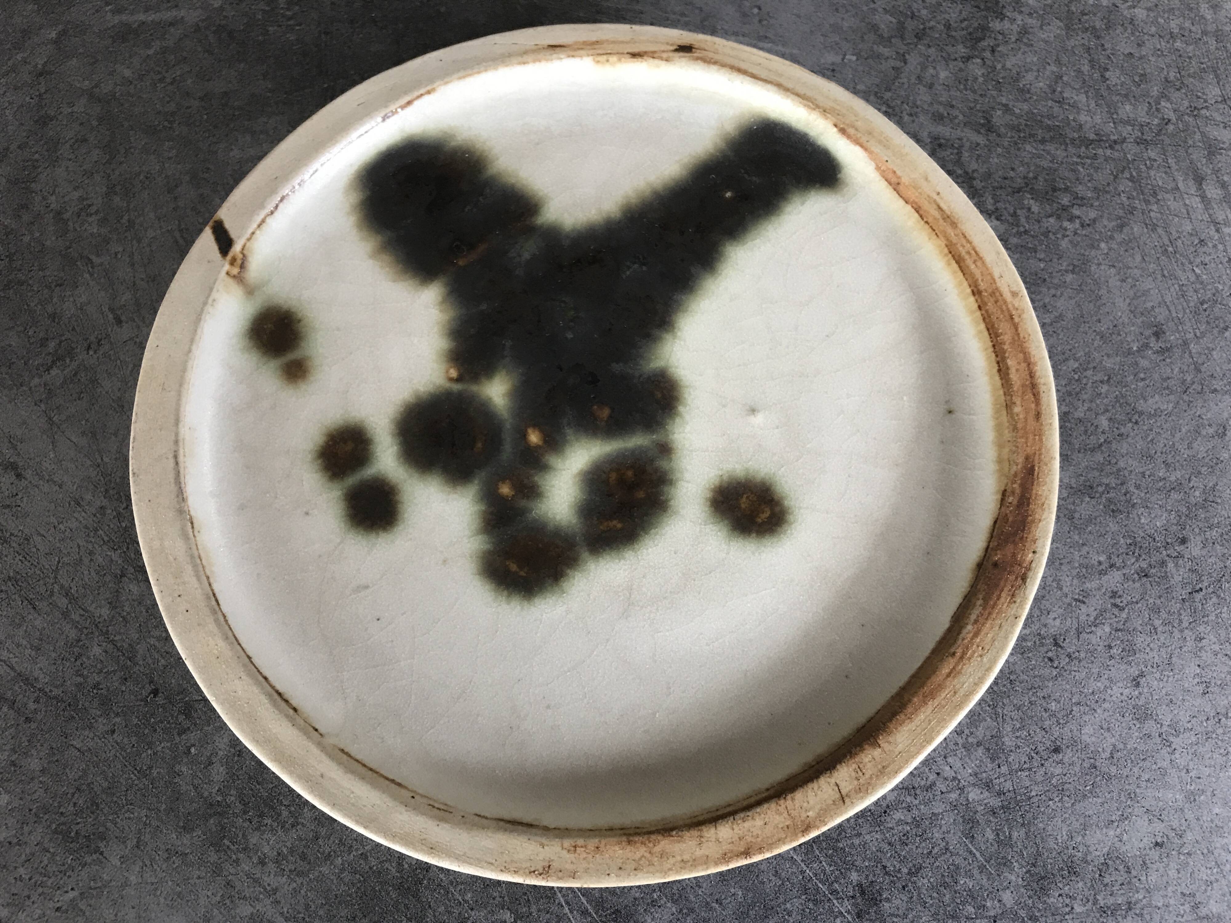 Small vintage plate from the La Colombe pottery, Vallauris artistic effect stoneware