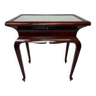 Art Deco display table in mahogany