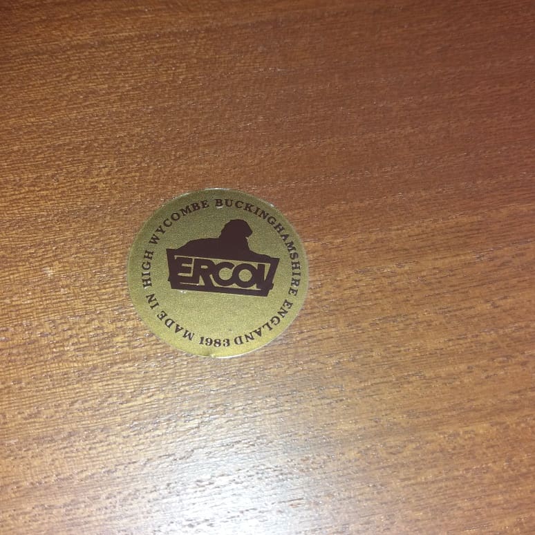 Rolling bar serving table in solid elm by Ercol, England, circa 1960