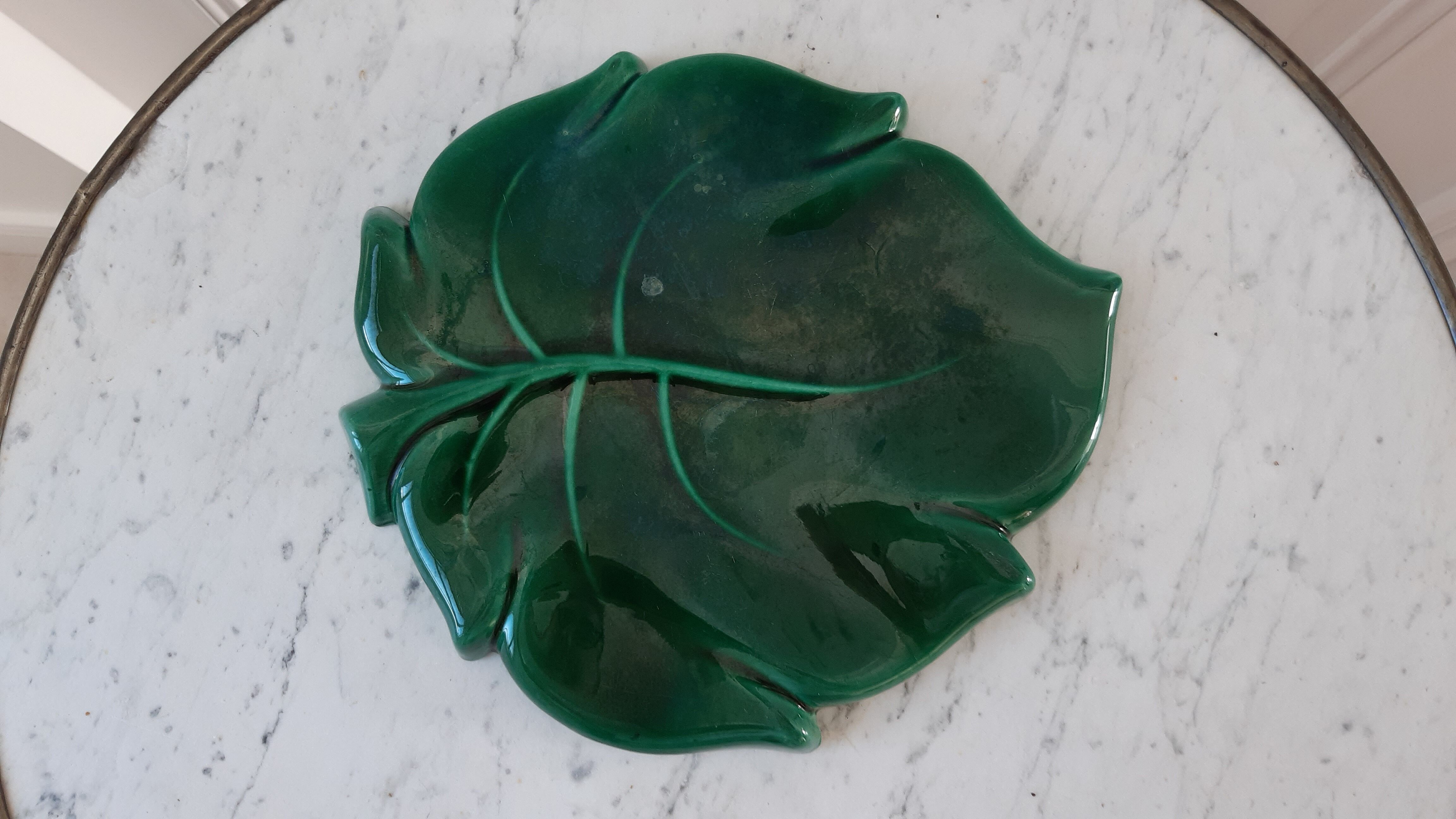 Ceramic trifle model leaf years 60-70