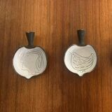 Pans or pocket emptiers by Jacques Innocenti