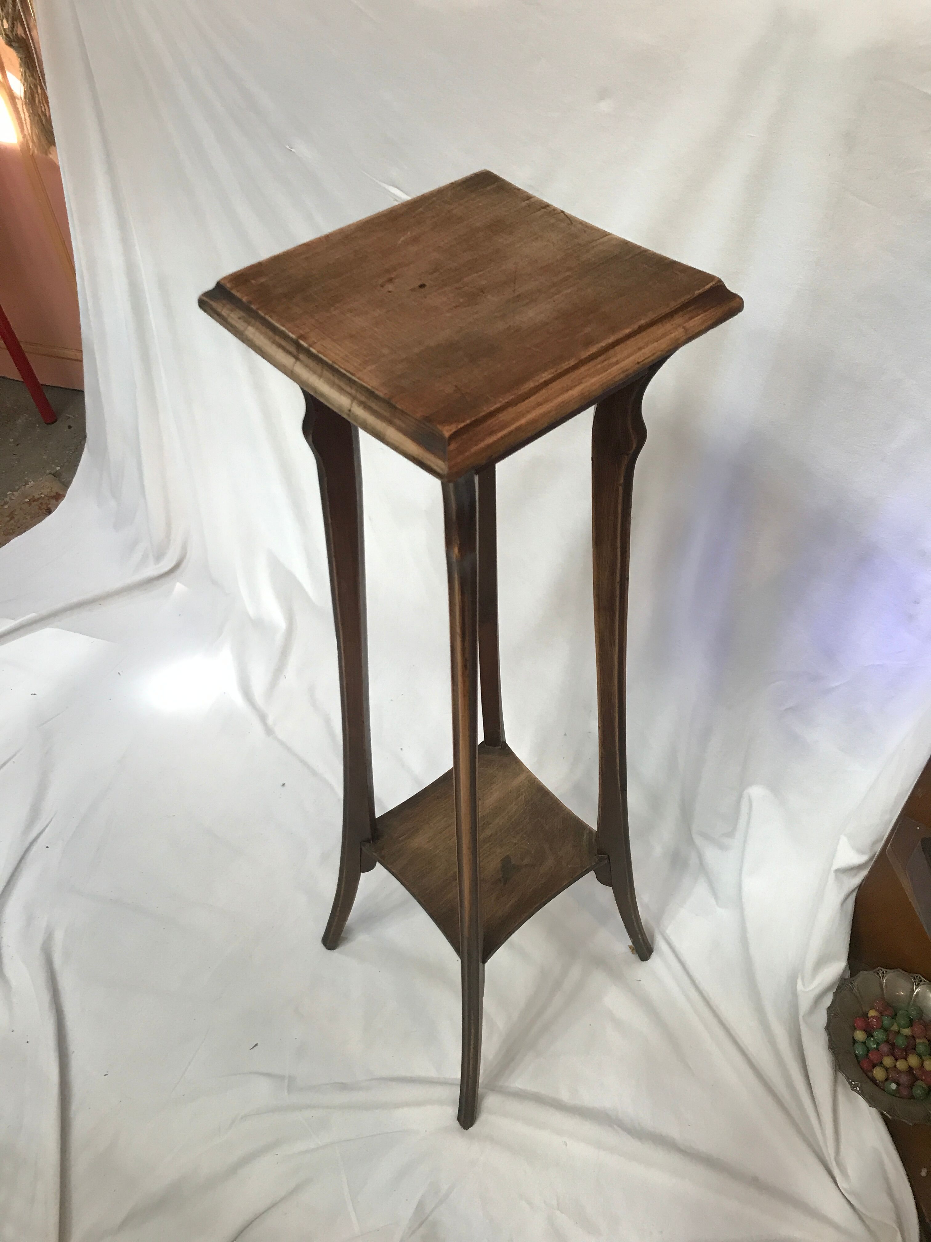 Oak Art Deco Sellette