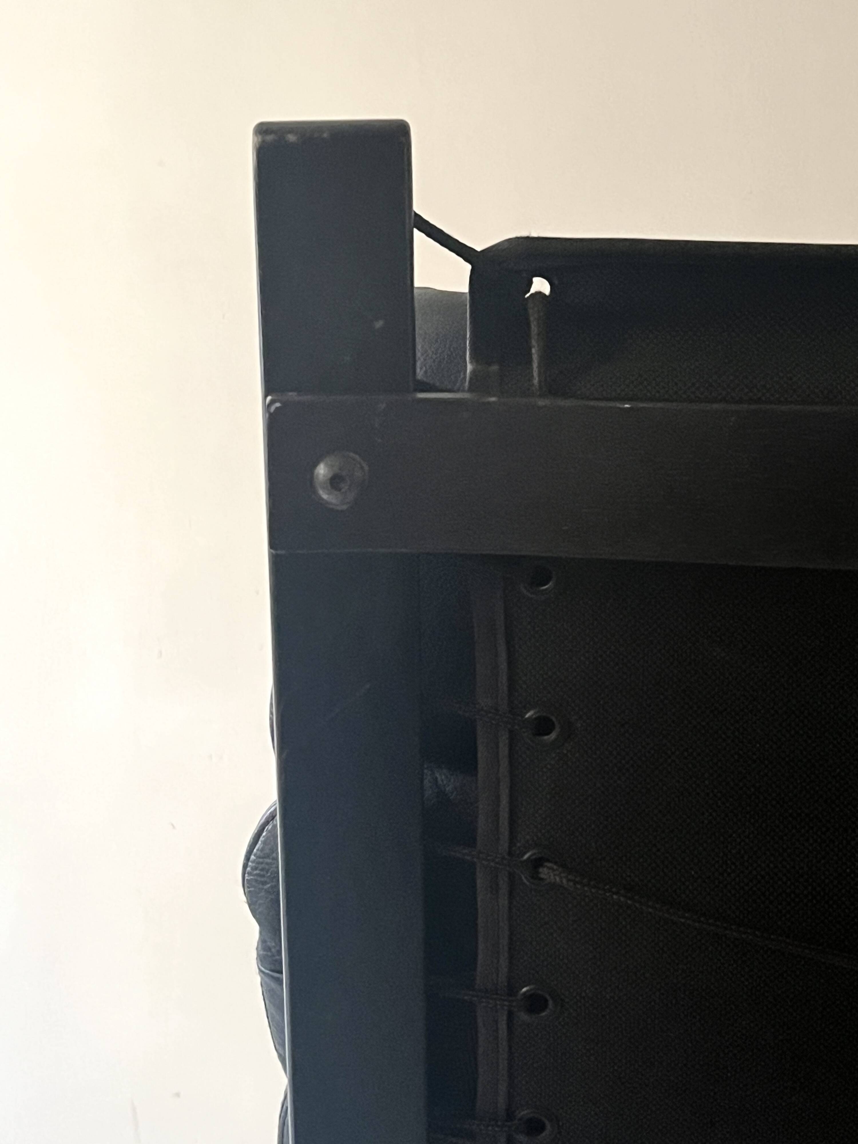 Siesta Scandinavian armchair in black leather by Ingmar Relling, designed in 1970