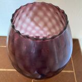 Vase sur pied violet