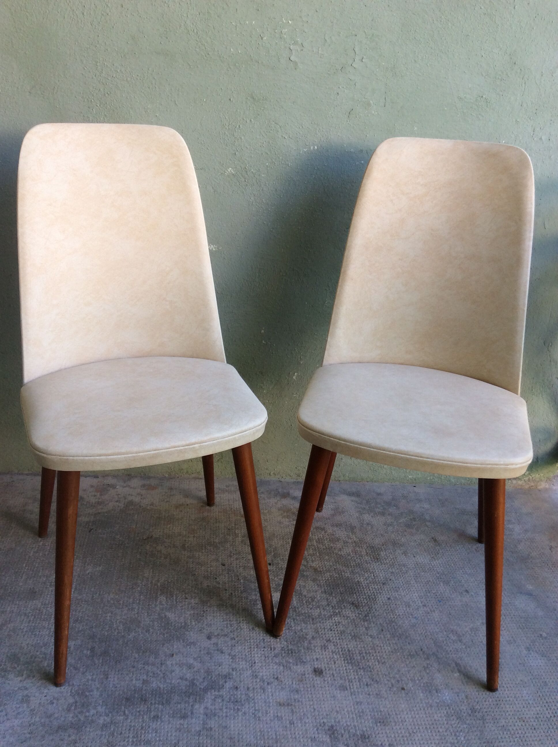 2 chairs barrel skaÏ years 50-60