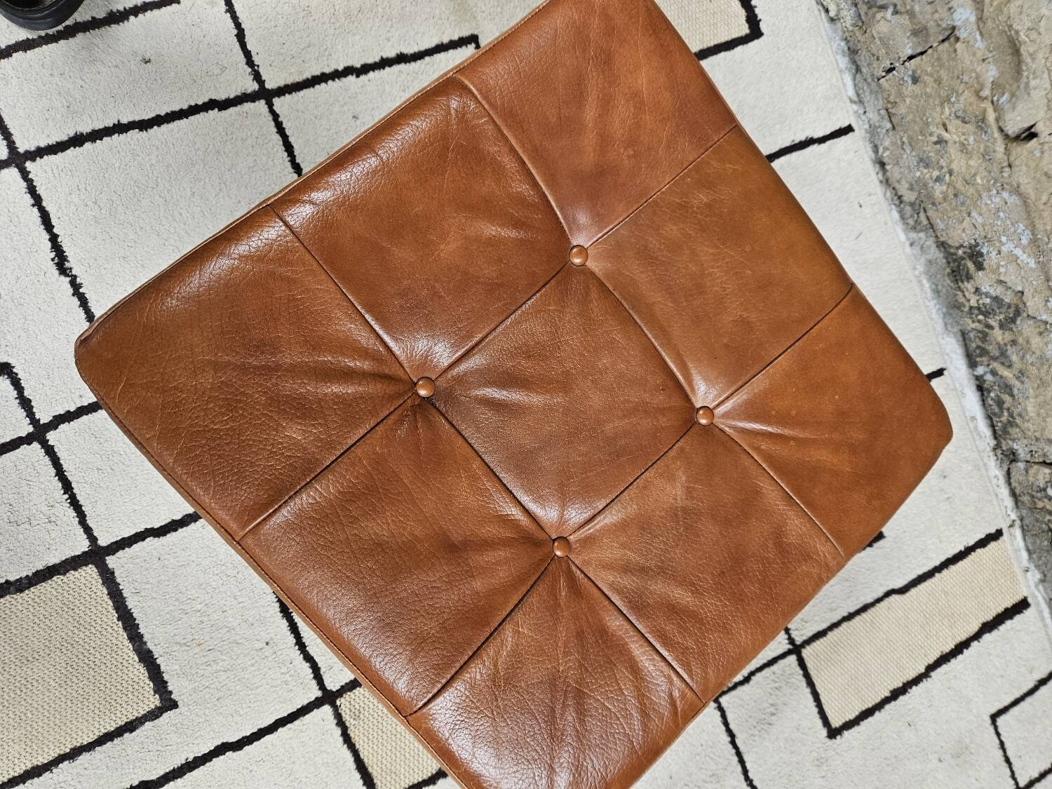 Ottoman chest pouf 1960 leather on vintage casters