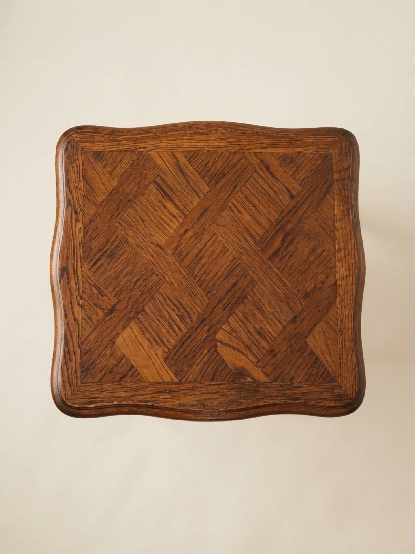 Set of 3 vintage nesting tables in oak – Louis XV / Regency style