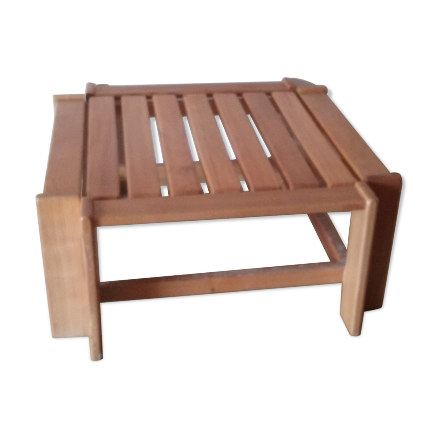 Lounge corner coffee table