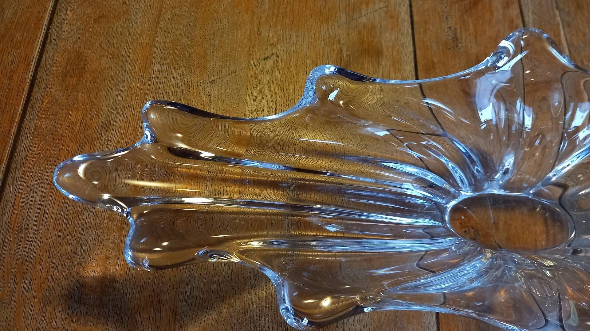 Large 62cm crystal centrepiece from Vannes – 1960s