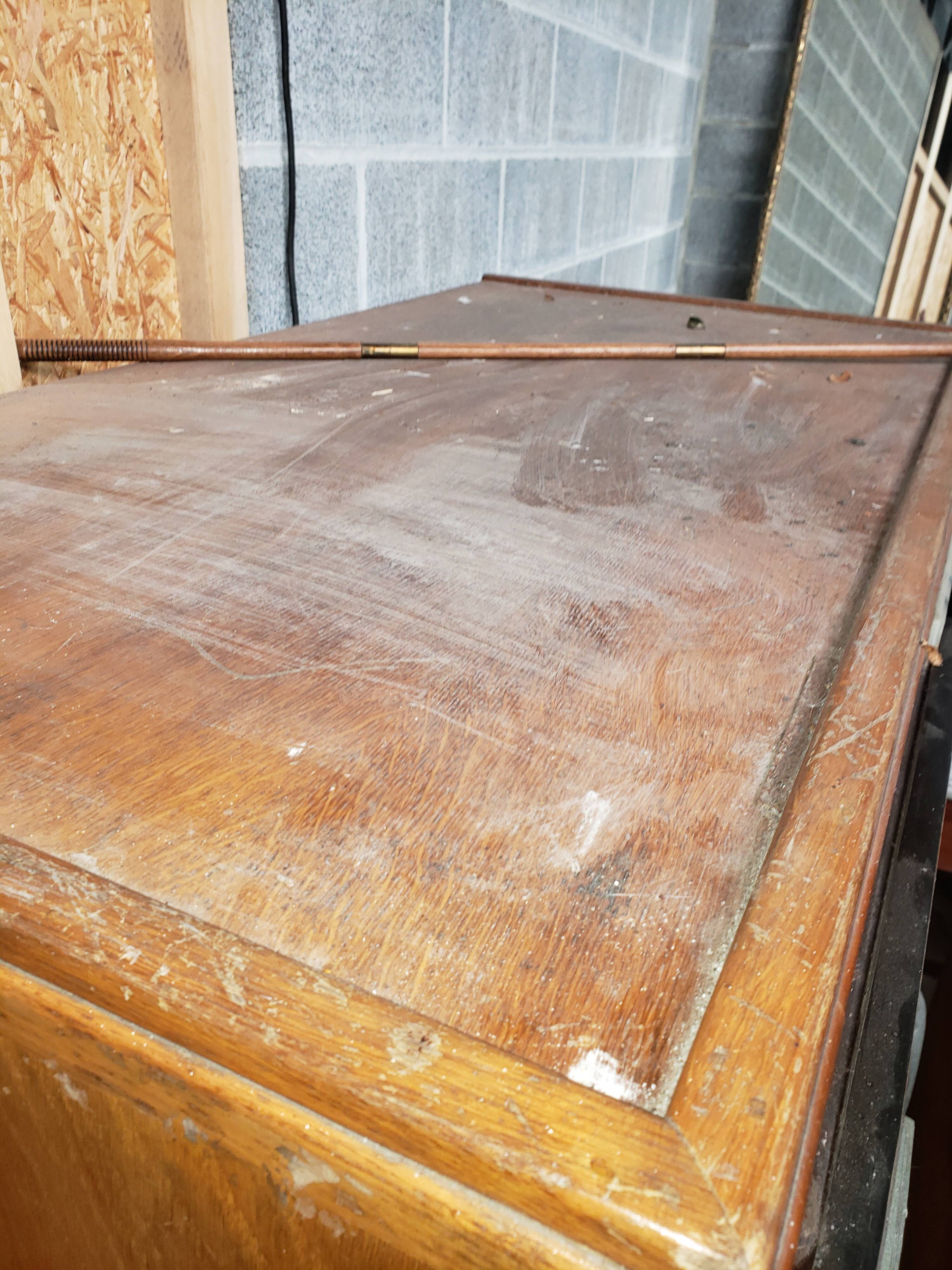 Old refrigerated cabinet