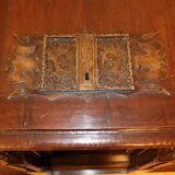 Neo-Gothic chest XIXth