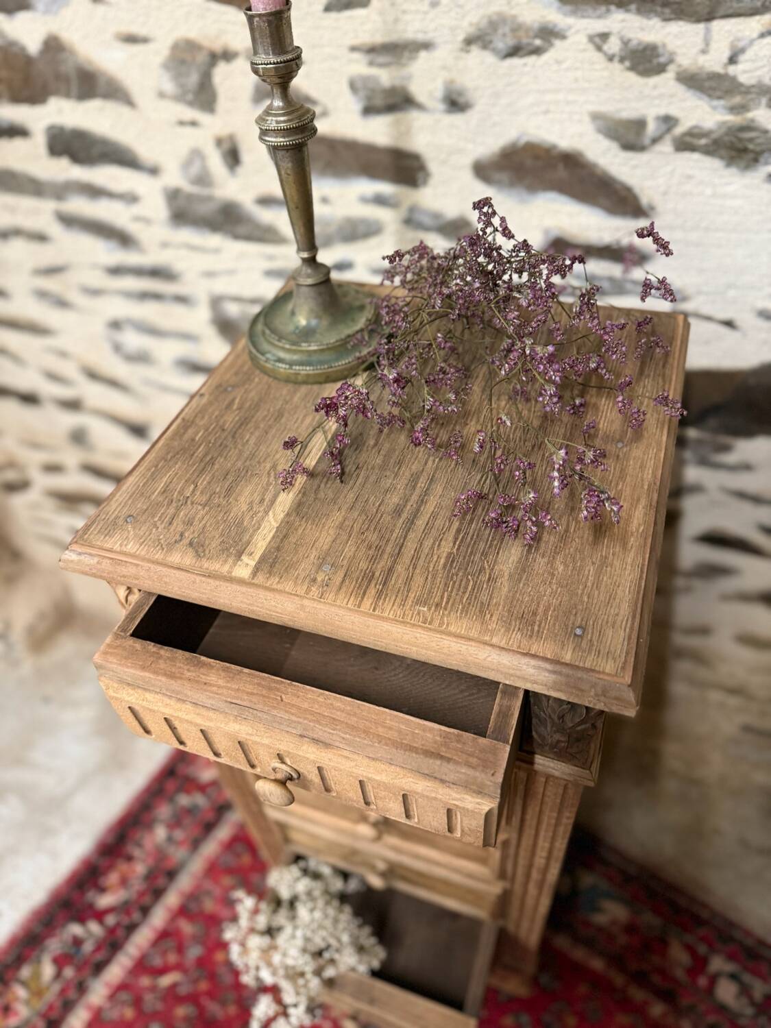 Petit meuble de rangement bois brut