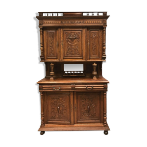 buffet antique sculptée