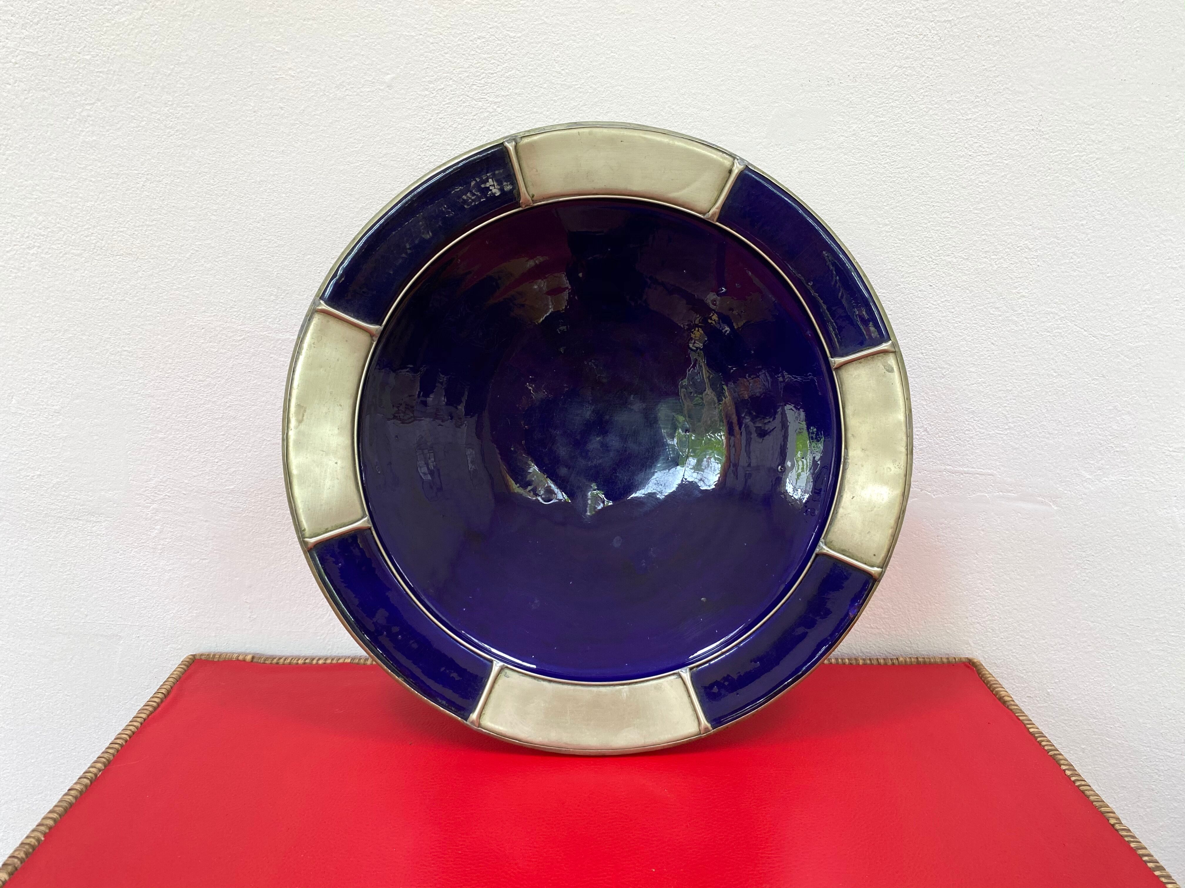 Large hollow plate in blue ceramic from Morocco