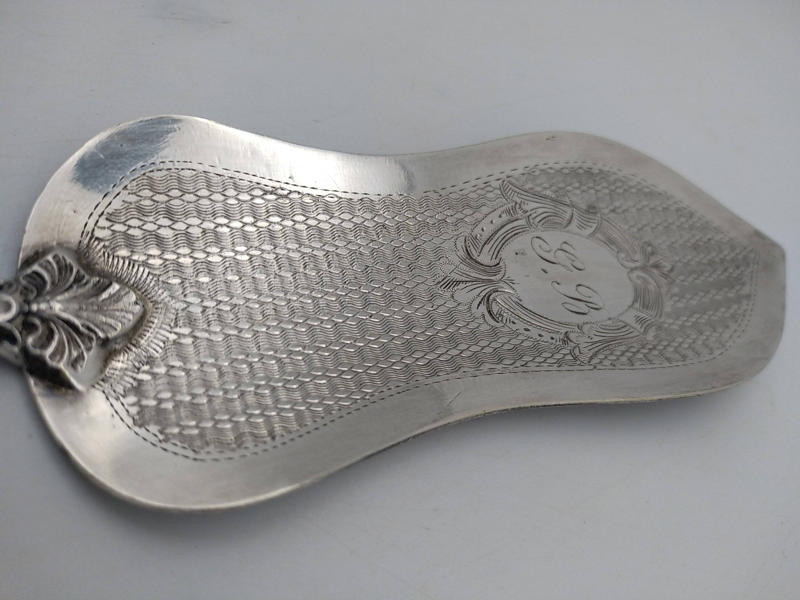 Silver and silver-filled pie server. 19th century.