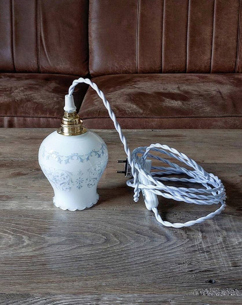 Vintage opaline portable lamp