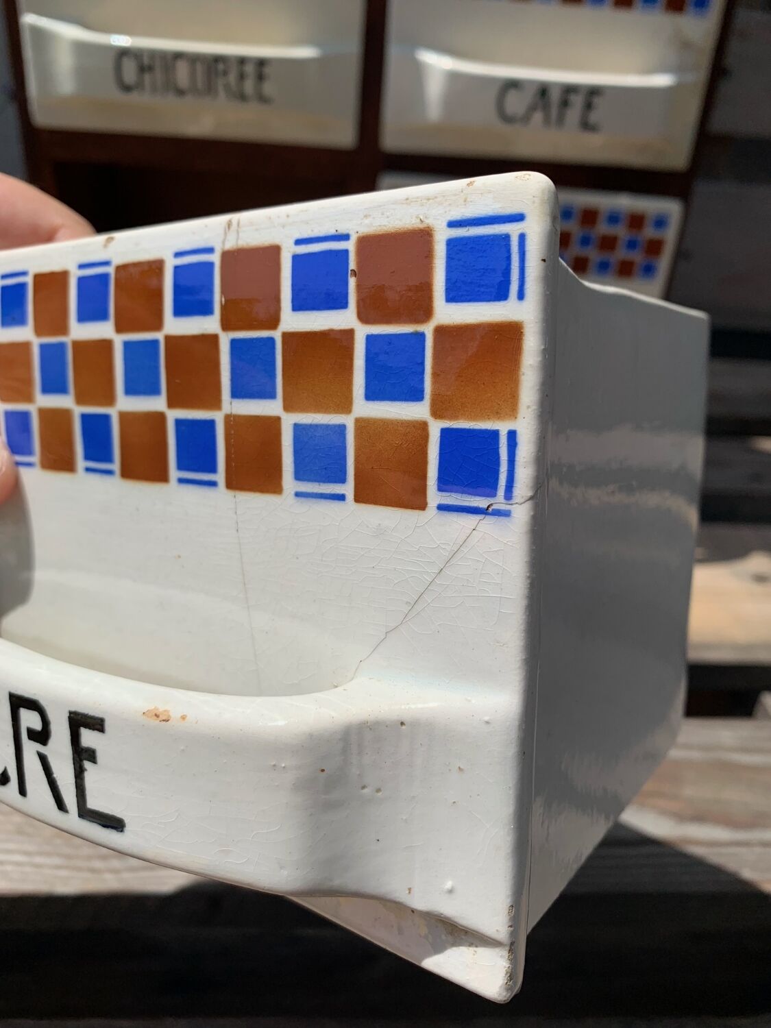 Old spice cabinet Saint-Clément