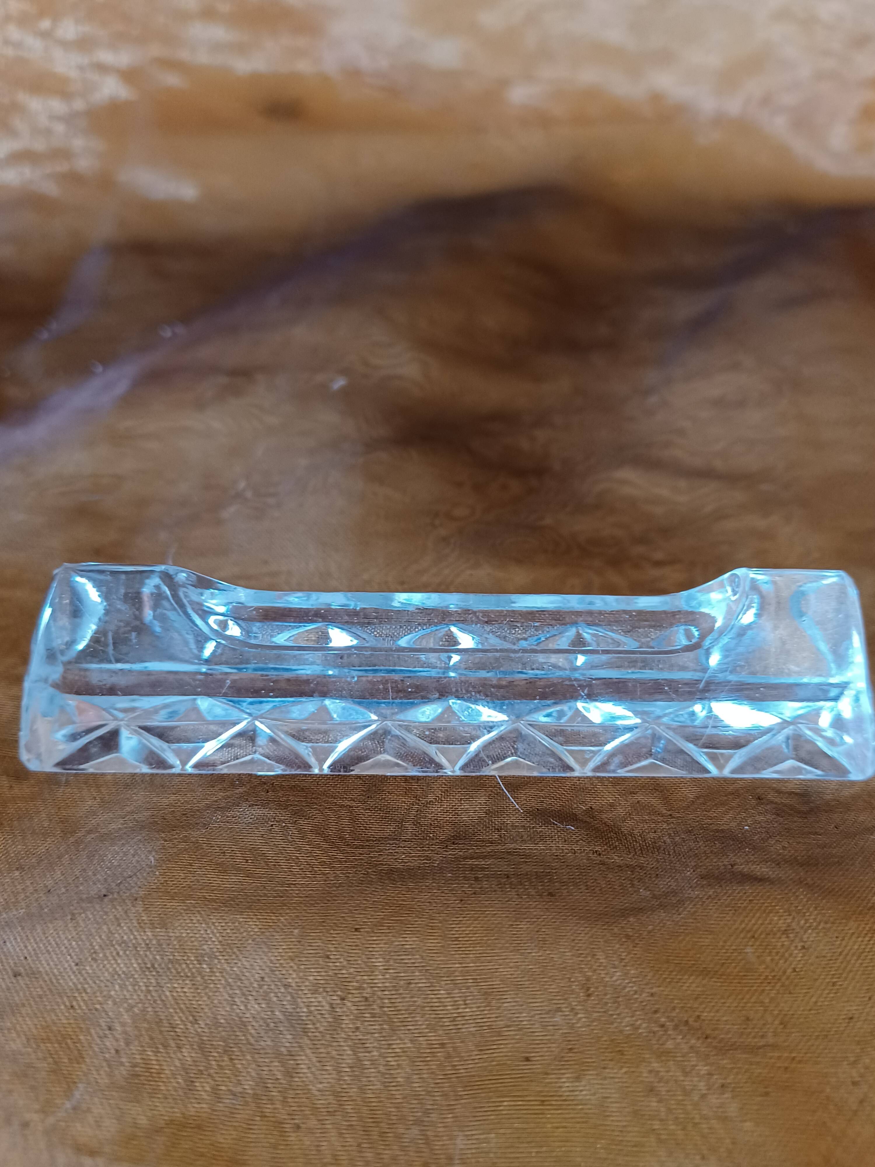 12 cut crystal knife holders.