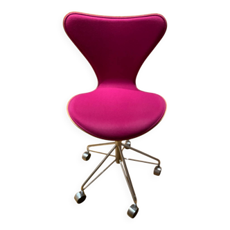 Chaise pivotante de bureau modèle 3117 Arne Jacobsen pour Fritz Hansen, 201