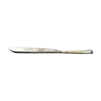 Chambord bread knife by Silea