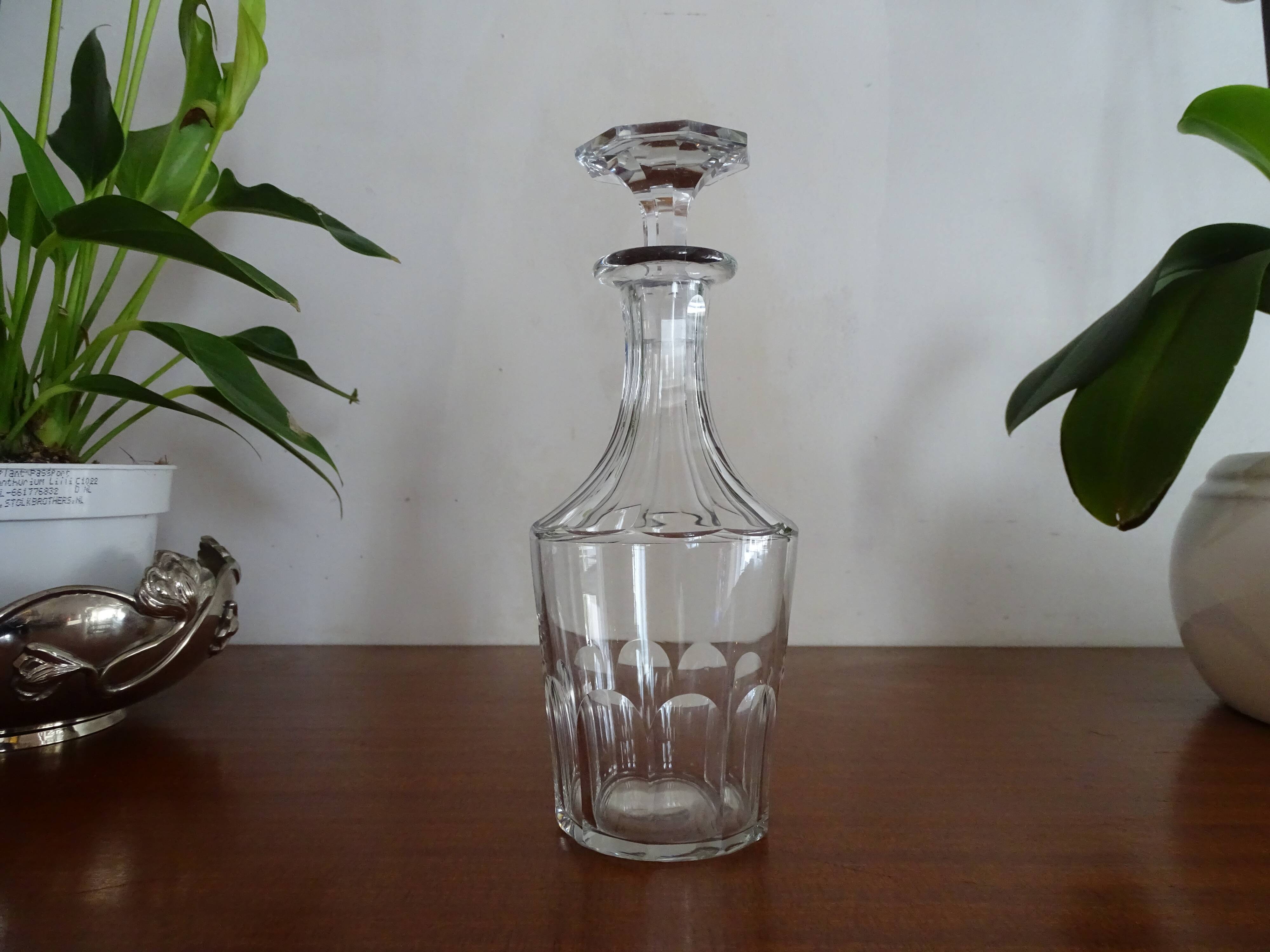 Crystal decanter Saint Louis / Baccarat - Cato flat ribs - Epoch XIXth - 21 cm