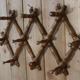 Portemanteau mural ancien en bois tourné